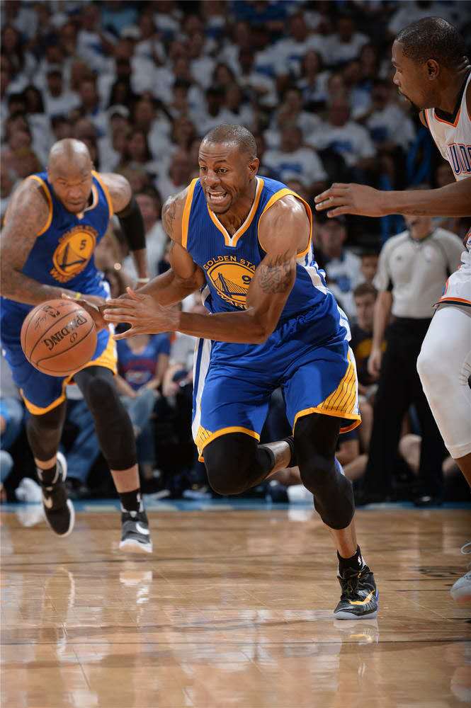 逆境勇士:球队在极端压力下的坚韧表现的简单介绍 逆境勇士:球队在极端压力下的坚韧表现的简单介绍