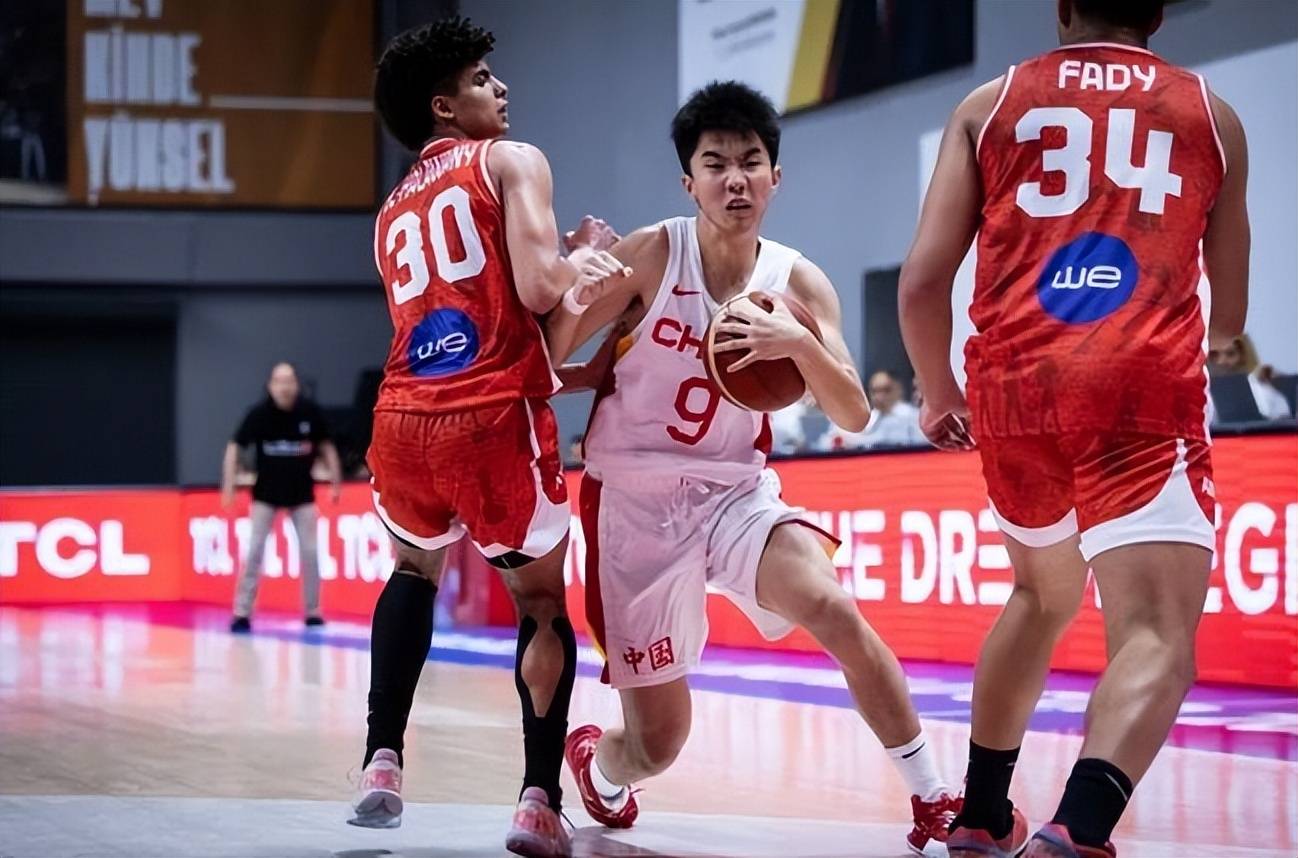 关于篮板攻防:北京篮板抢得48个,把握比拼主动权的信息 关于篮板攻防:北京篮板抢得48个,把握比拼主动权的信息