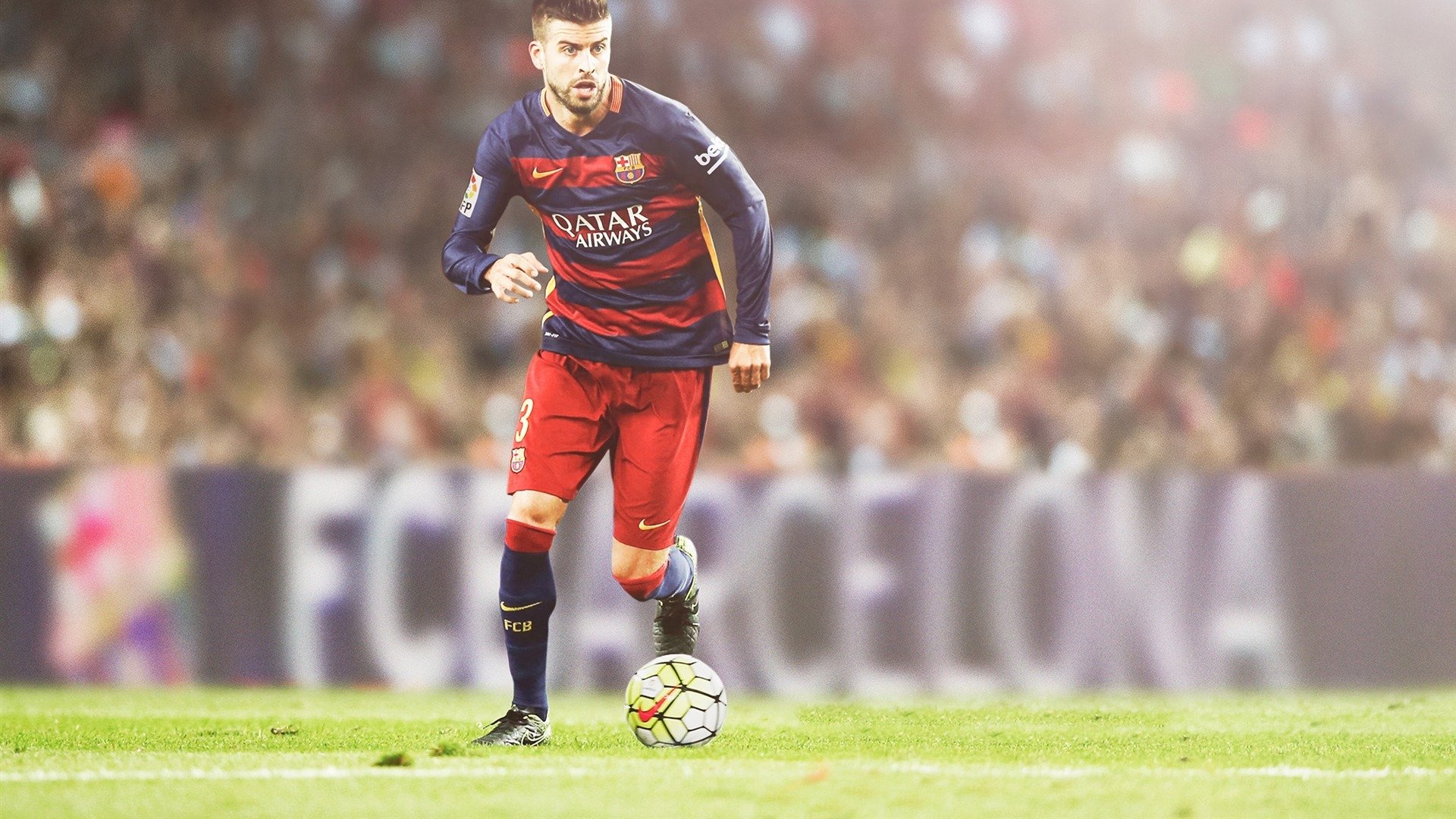 乐鱼app-_极光徒步探险：在北极光下奔跑_，到北极看极光旅游团