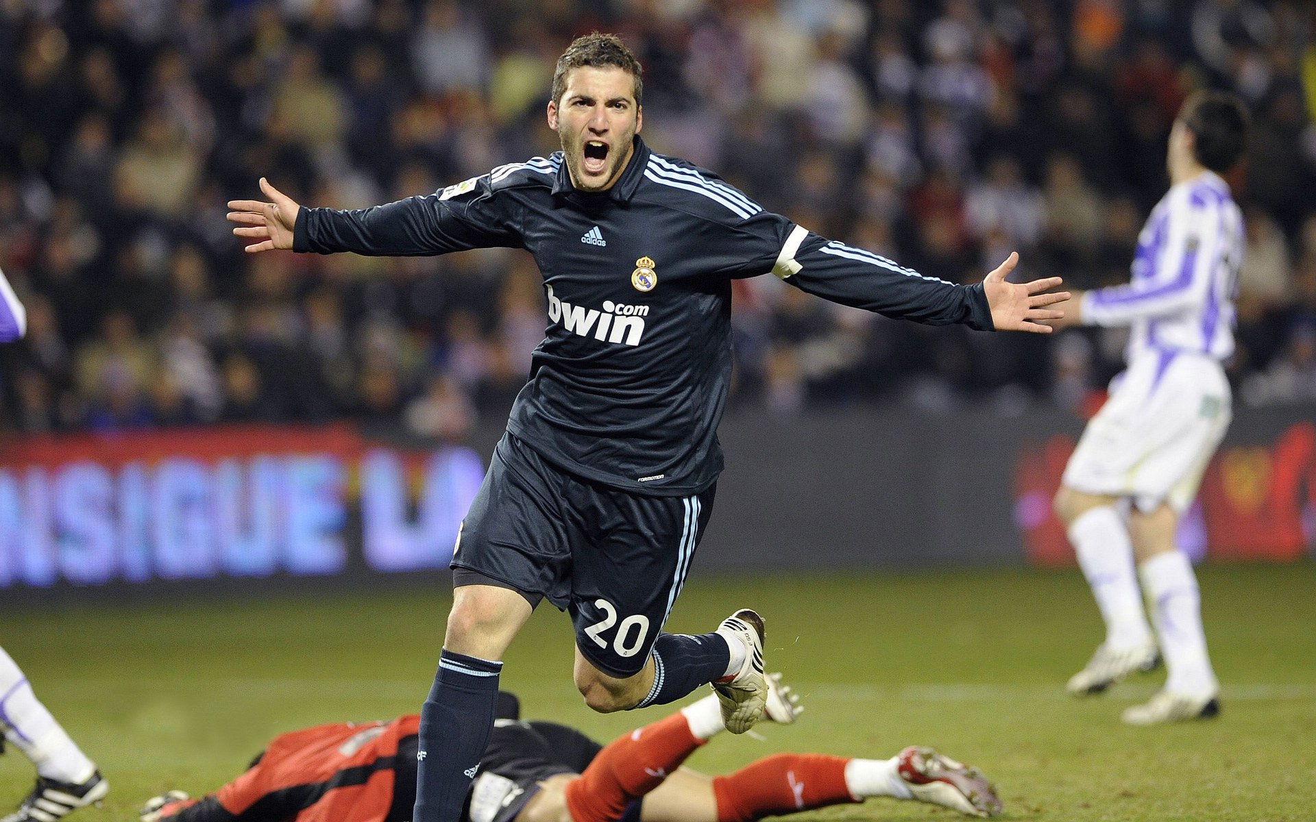 【连胜纪录】球队连续五场获胜的背后,五大联赛 连胜记录